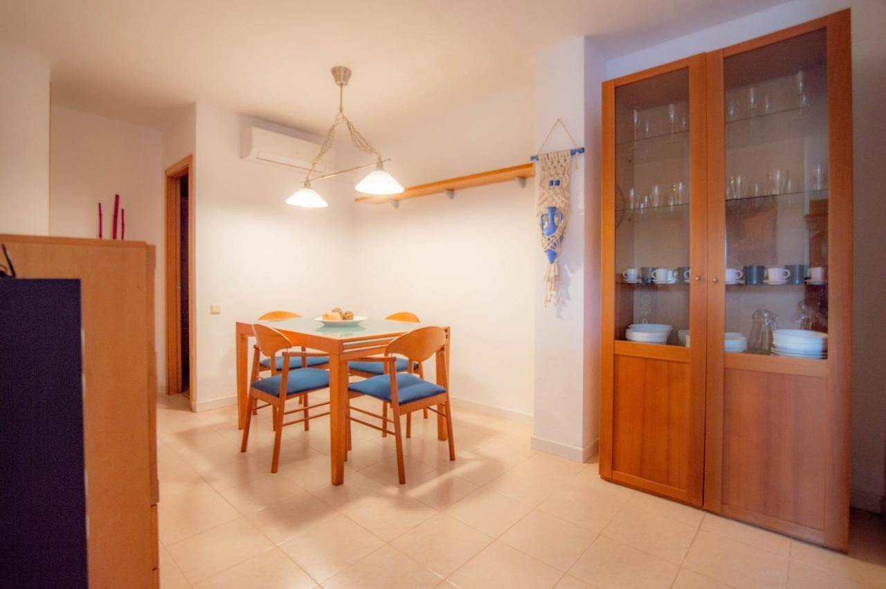 Apartment Luna With Jacuzzi, 5mins Walking To The Beach, Sea And Castle View Big Terrace Tossa de Mar
