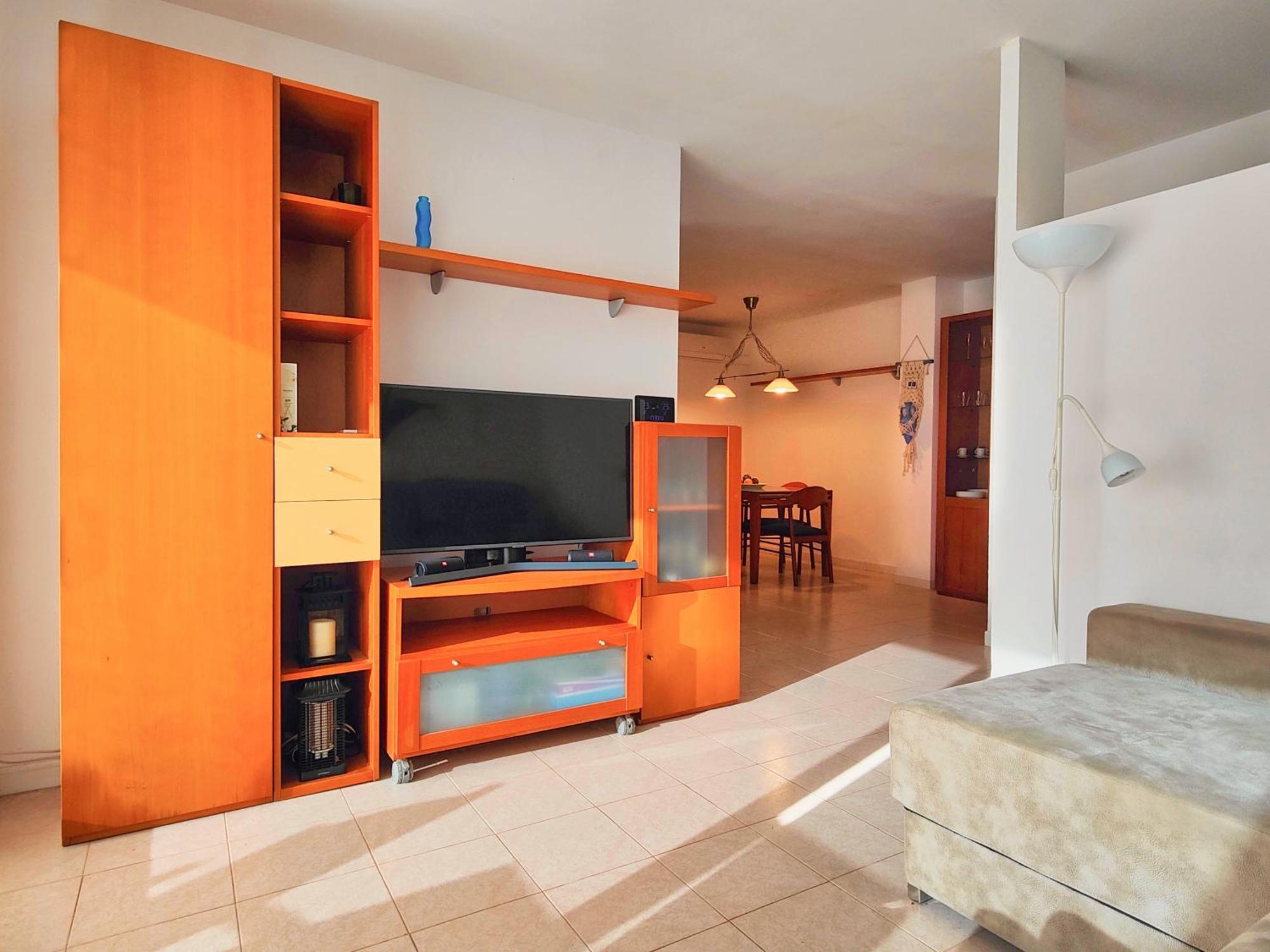 Luna With Jacuzzi, 5mins Walking To The Beach, Sea And Castle View Big Terrace Apartment *