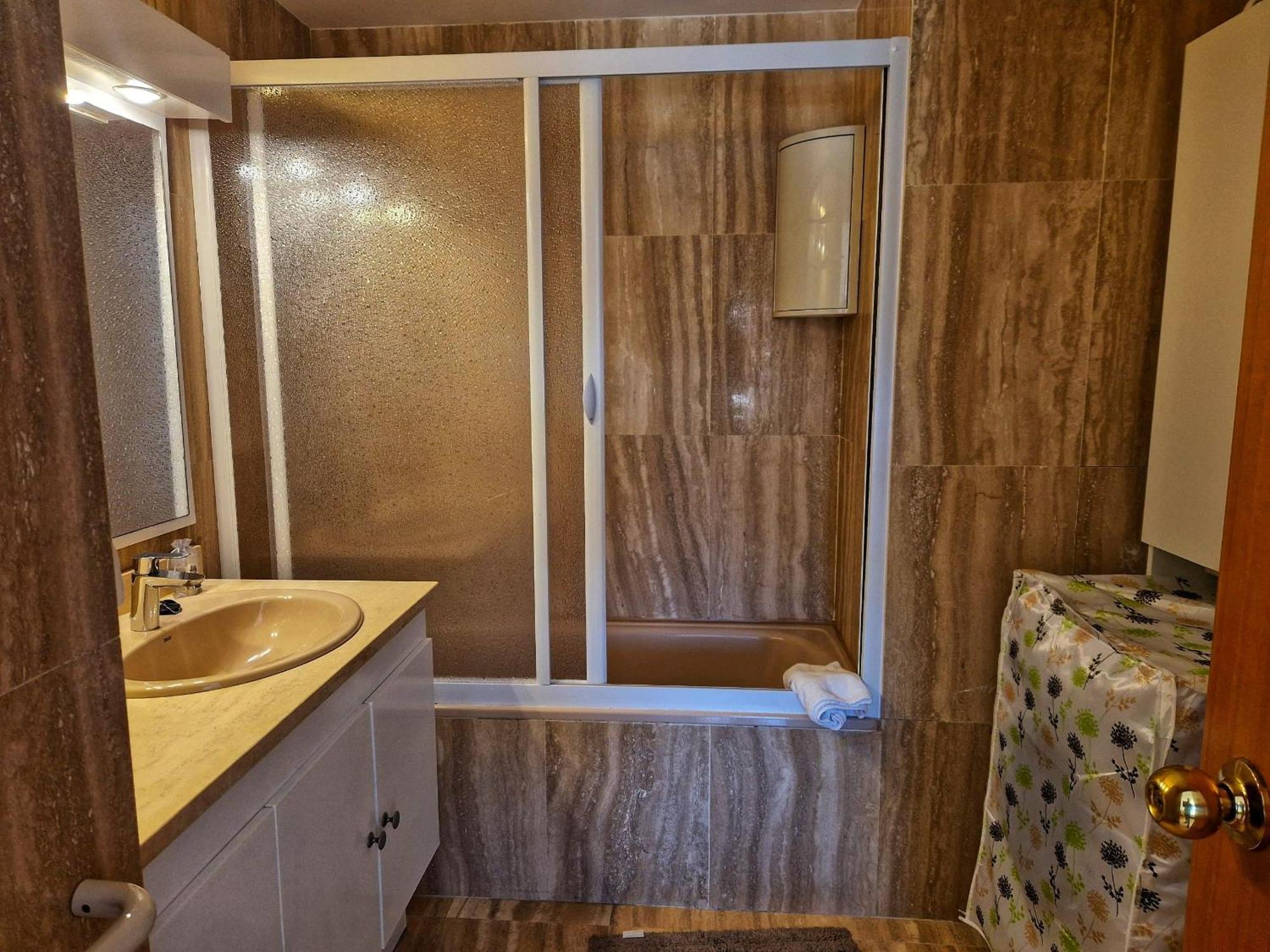 Apartment Luna With Jacuzzi, 5mins Walking To The Beach, Sea And Castle View Big Terrace Tossa de Mar