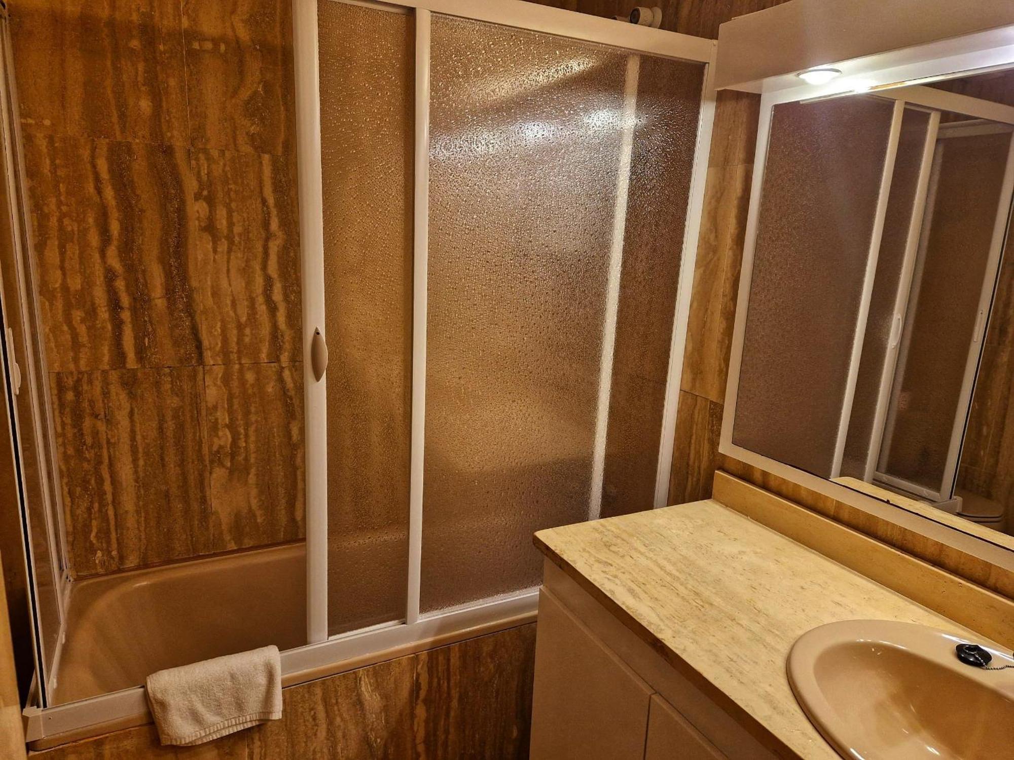 Apartment Luna With Jacuzzi, 5mins Walking To The Beach, Sea And Castle View Big Terrace Tossa de Mar