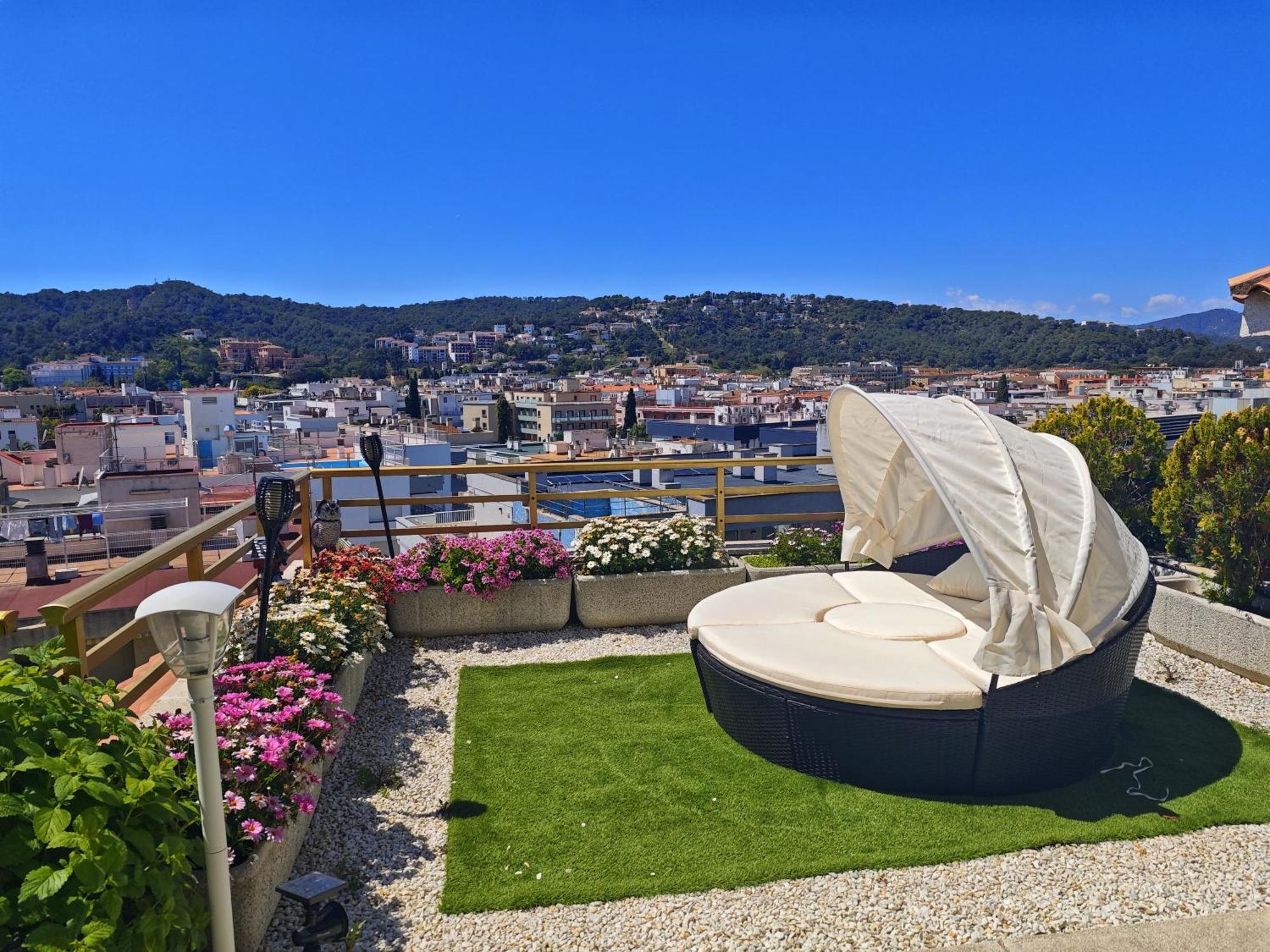 Apartament Luna With Jacuzzi, 5mins Walking To The Beach, Sea And Castle View Big Terrace Tossa de Mar
