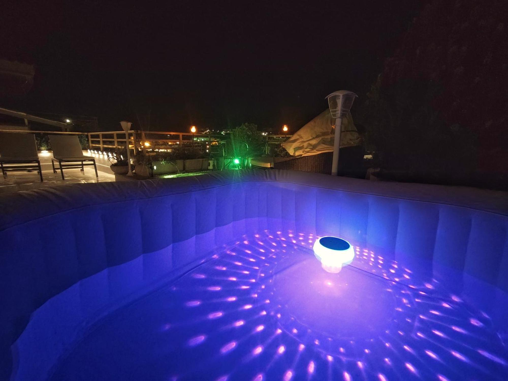 Luna With Jacuzzi, 5mins Walking To The Beach, Sea And Castle View Big Terrace Apartament